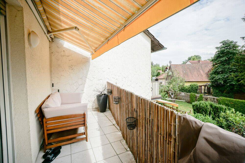 Helle 2-Zimmer-Wohnung mit Südbalkon in ruhiger Wohnlage von Nürnberg-Weiherhaus, 90455 Nürnberg