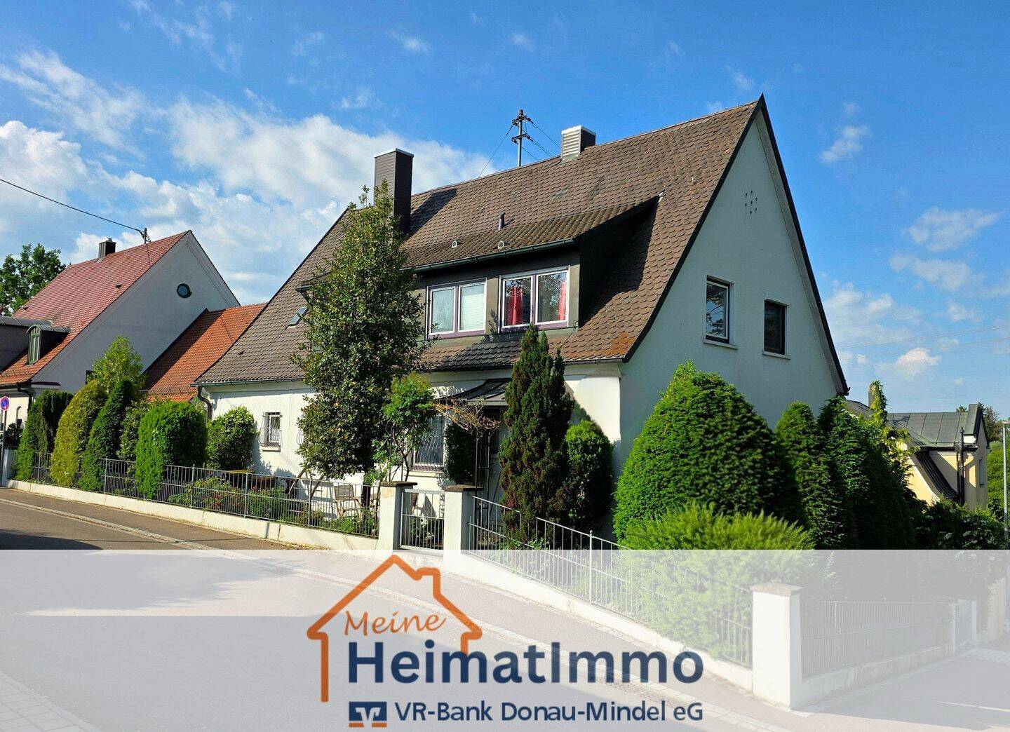 Bestlage, zeitloser Charme und Zukunftspotenzial – Zweifamilienhaus in Günzburg, 89312 Günzburg