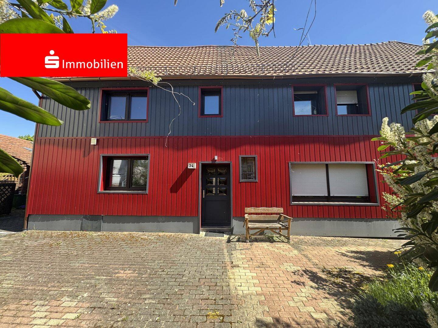 Charmantes Einfamilienhaus – individuelle Gestaltung mit viel Potential, 35274 Kirchhain