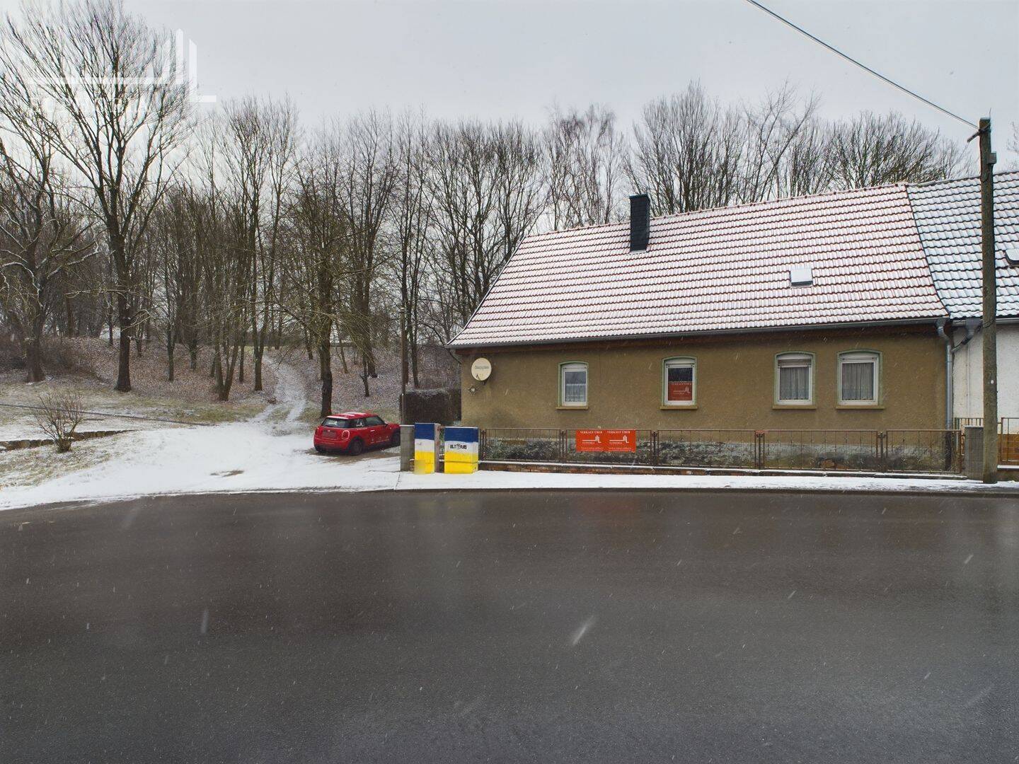 Sofortkauf-Angebot: Charmante Doppelhaushälfte in Pfiffelbach – Ideal für Handwerker mit Vision!, 99510 Ilmtal-Weinstraße