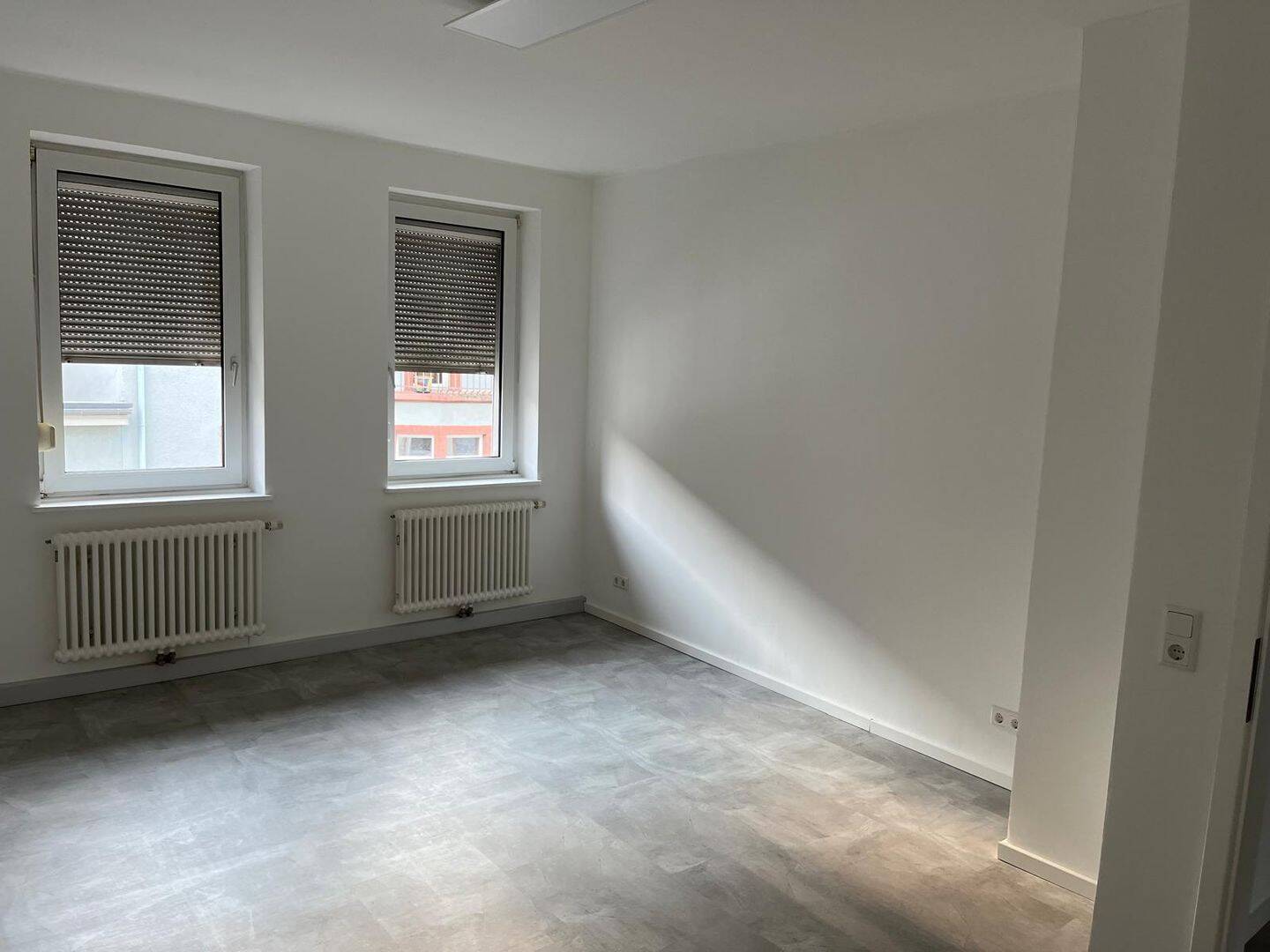 Moderne und Helle 2 ZKB-Wohnung mit 66 m² – komplett renoviert, 67655 Kaiserslautern (Innenstadt)
