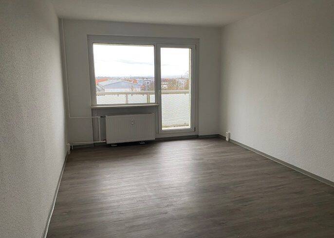 sanierte Wohnung mit Badewanne und Blick über Oschersleben, 39387 Oschersleben (Bode)