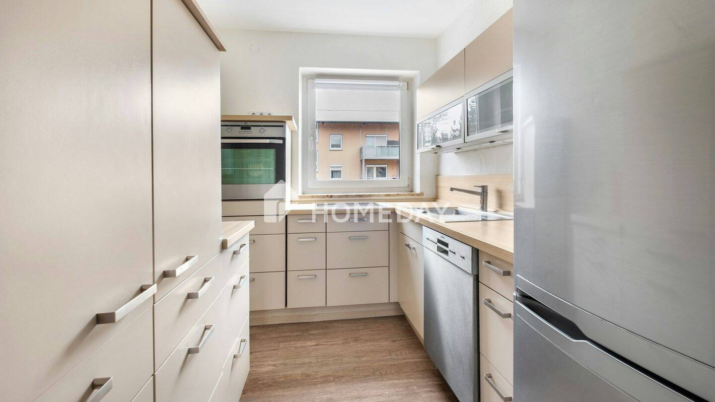 Helle Drei-Zimmer-Wohnung mit durchdachtem Grundriss und Balkon in gepflegtem Mehrfamilienhaus, 89407 Dillingen a.d. Donau