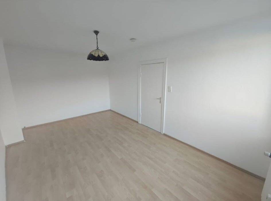 **Neu renovierte Wohnung im 4. OG zum 01.07.2026**, 24143 Kiel (Gaarden-Ost Gaarden-Süd)
