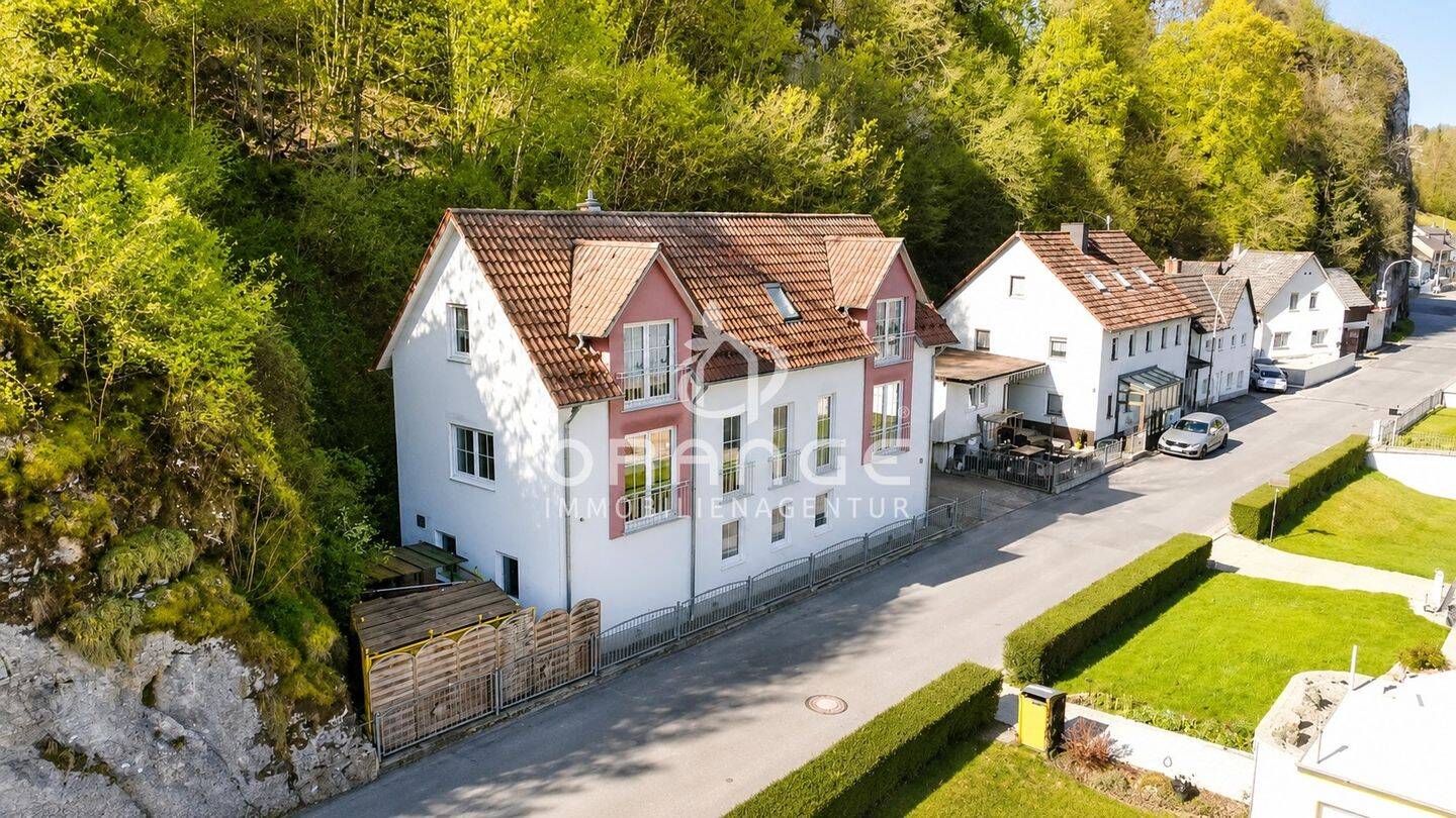 Mehr Haus fürs Geld – Neuwertiges Haus in ruhiger Lage mit Bahnanschluss, 15 Min. nach Regensburg, 93180 Deuerling