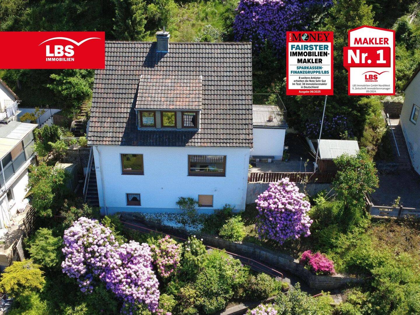Freistehendes Einfamilienhaus mit Garage, 58762 Altena