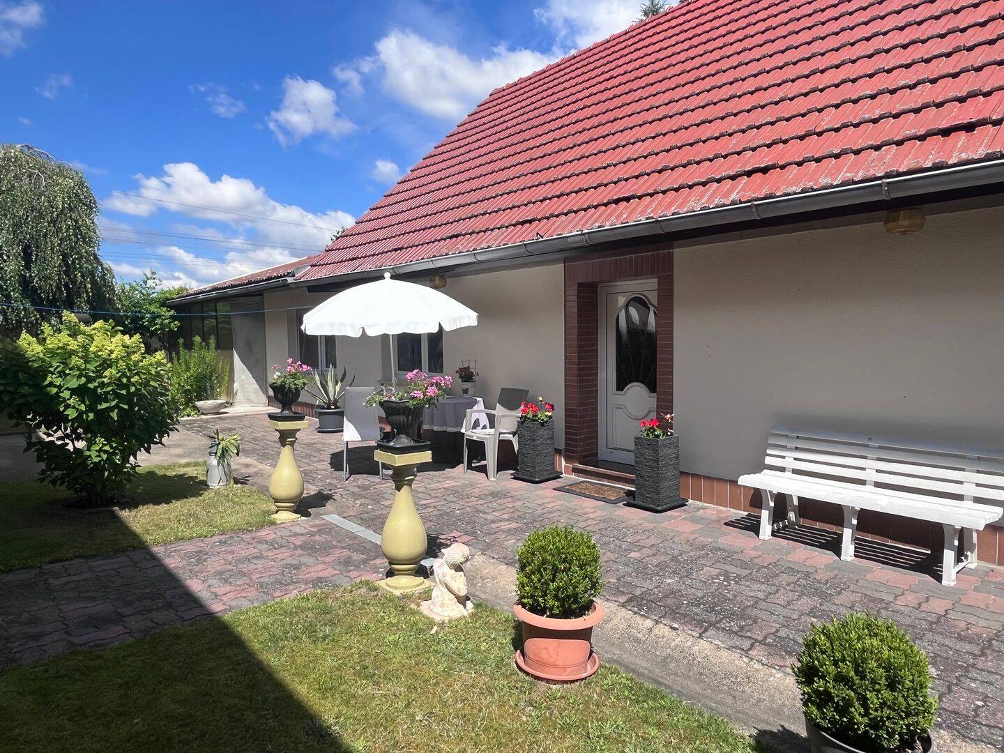 Ein Ort zum Ankommen – Gemütliches Einfamilienhaus mit Hof, traumhaftem Garten & Scheune!, 3253 Doberlug-Kirchhain
