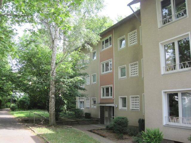 Auf gute Nachbarschaft: 2-Zimmer-Wohnung mit Mietergarten, 53173 Bonn (Bad Godesberg Plittersdorf Rüngsdorf Alt-Godesberg)
