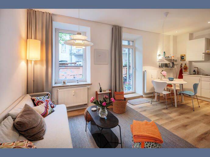 Möbliert: Apartment am Volkstheater – ruhig zum Innenhof gelegen, 80337 München (Ludwigsvorstadt-Isarvorstadt Sendling)