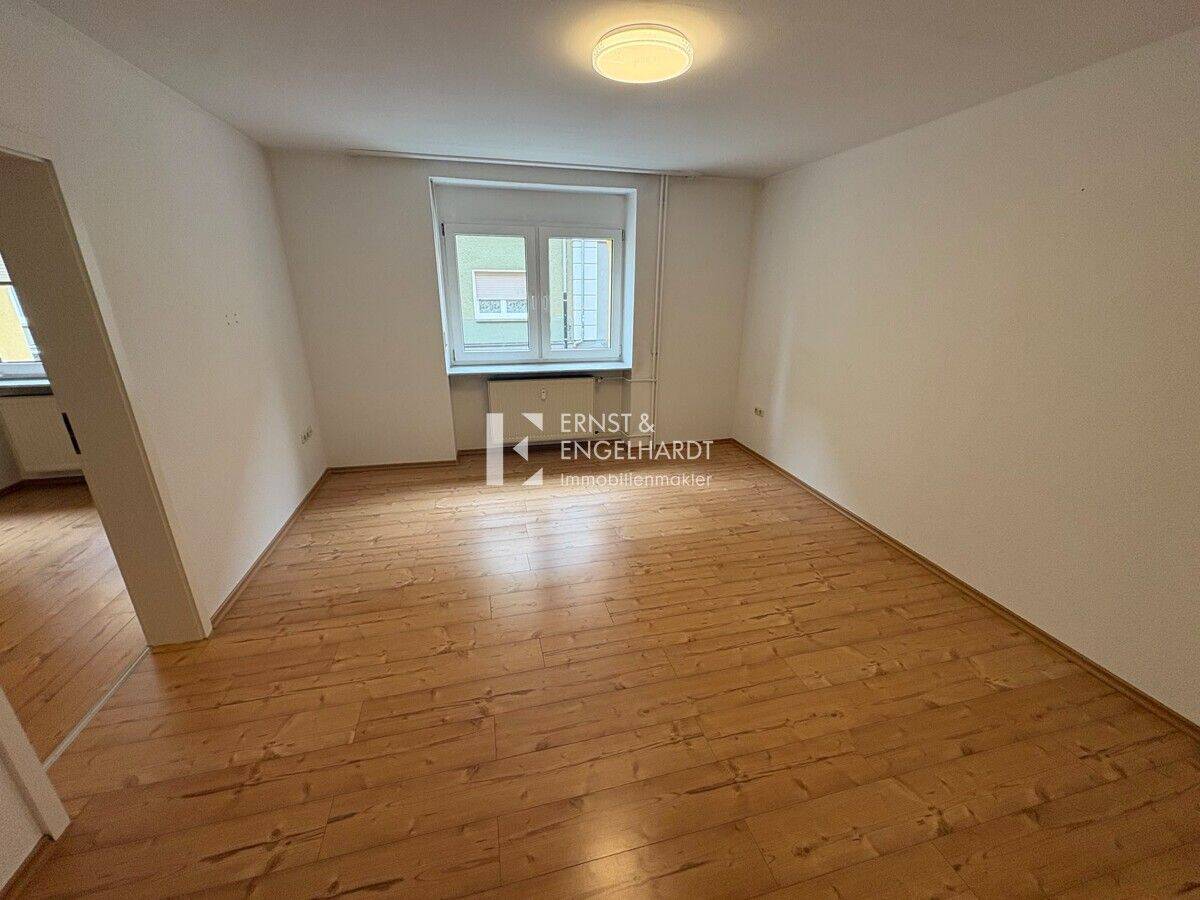 Charmante, helle 2-Zimmer-Wohnung in beliebter Lage zu vermieten, 97421 Schweinfurt