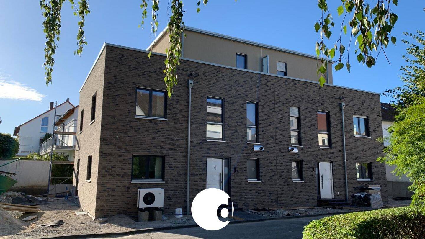 Moderne Doppelhaushälfte in Stuttgart-Birkach, 70599 Stuttgart