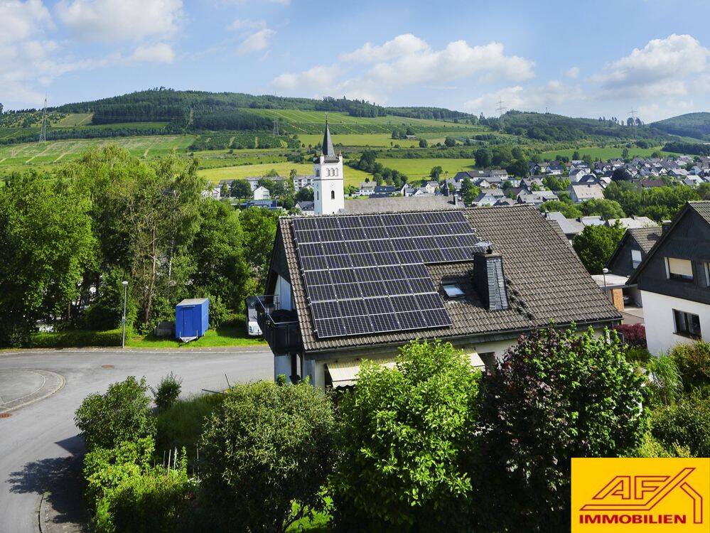 Gemütliches Dachgeschoss-sofort frei!, 59909 Bestwig
