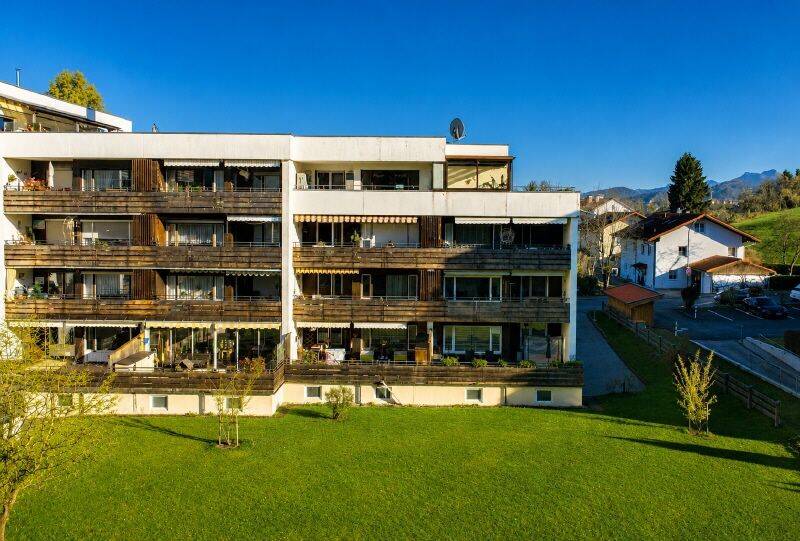 Wohnen mit Blick ins Grüne – 4-Zimmer-Ruheoase in Miesbach, 83714 Miesbach