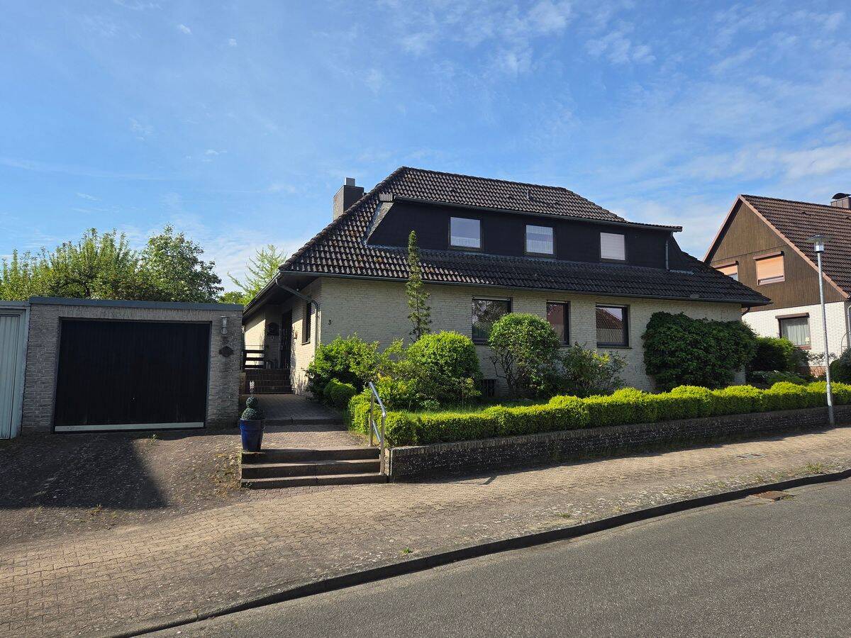 Massivhaus mit 2 Wohneinheiten in Bad Bevensen, 29549 Bad Bevensen