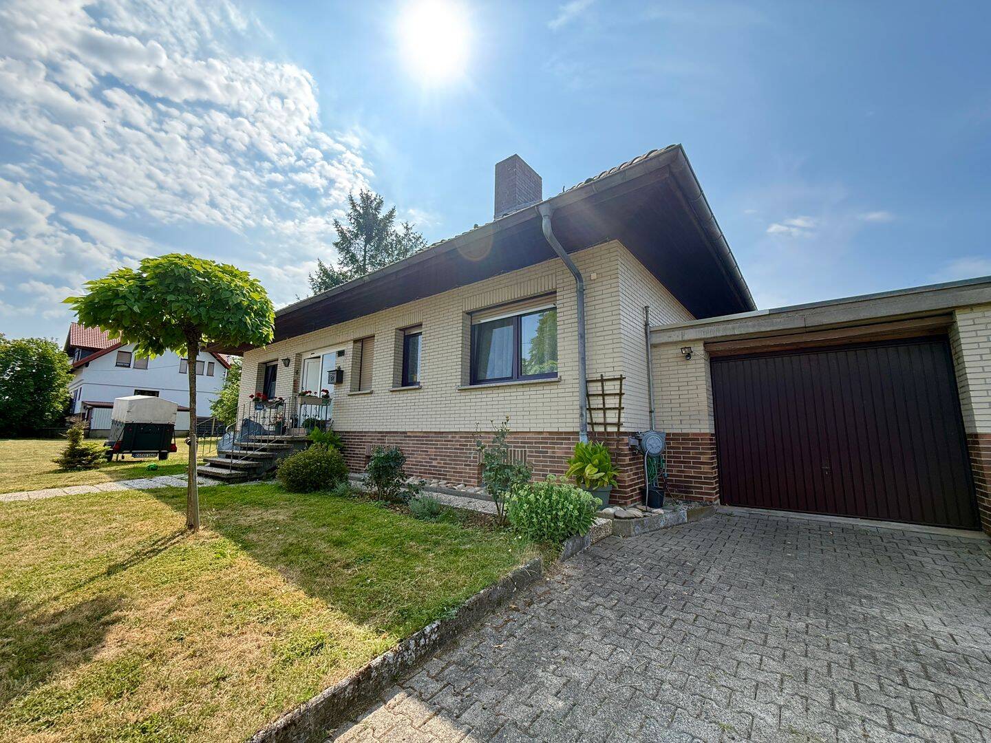 Attraktive Immobilie – Einfamilienhaus mit angrenzendem Baugrundstück in ruhiger Lage, 96476 Bad Rodach