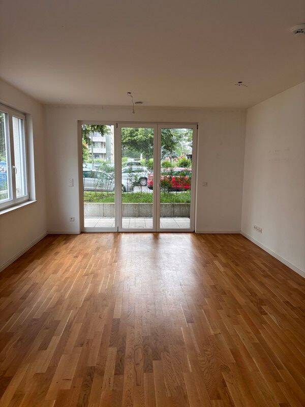 4-Zimmer-Wohnung im Erdgeschoss mit toller Terrasse – Baujahr 2023, 80939 München (Milbertshofen-Am Hart Schwabing-Freimann)