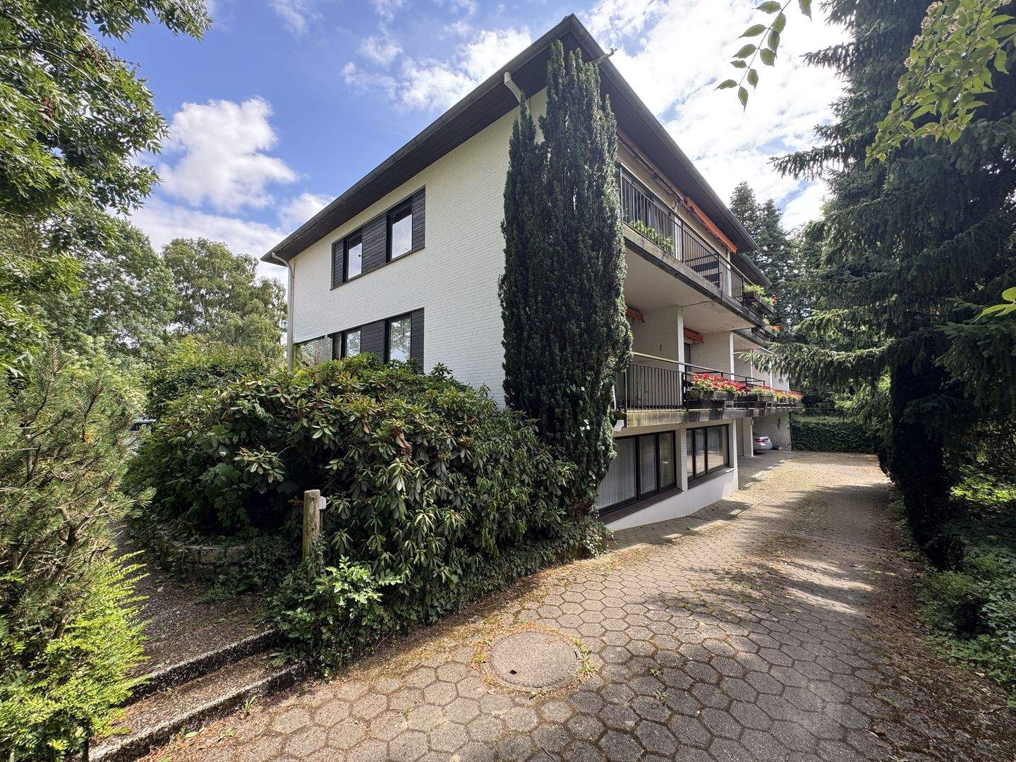 Neuer Preis! Apartmenthaus mit 8 Wohneinheiten, inkl. zusätzlichem Baugrundstück in bester Lage von Bad Bevensen, 29549 Bad Bevensen