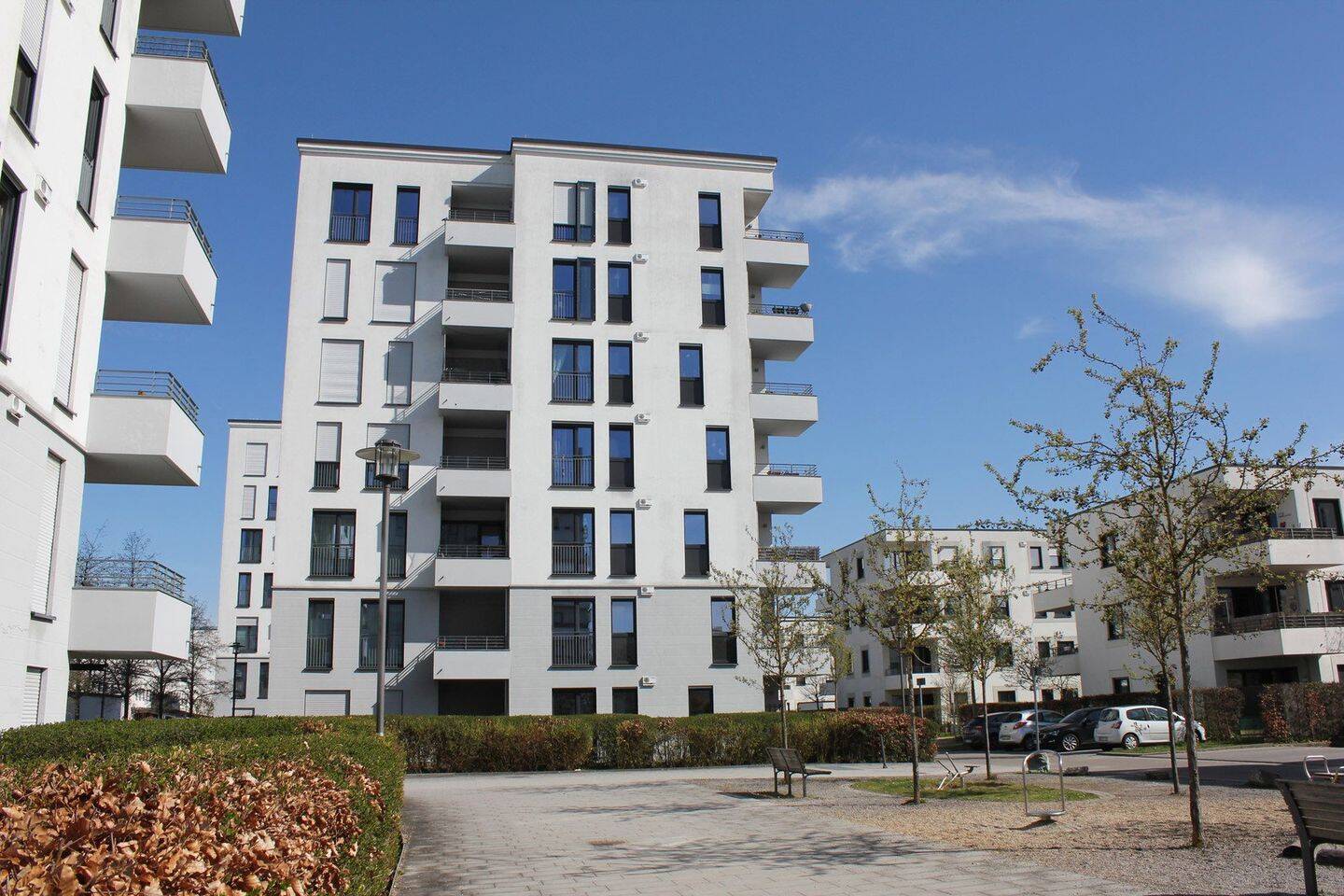 PROVISIONSFREI: Moderne 3-Zimmer-Wohnung mit Balkon im Candis-Viertel, 93055 Regensburg (Brandlberg-Keilberg Burgweinting-Harting Innenstadt Ostenviertel Schwabelweis)