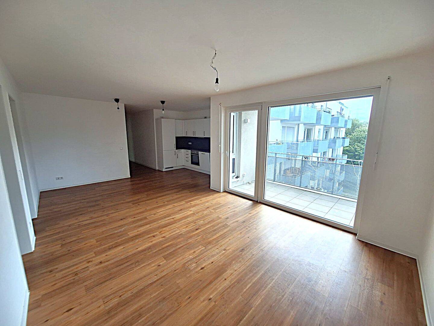 4 Zimmer Wohnung mit Balkon und 2 Bäder im Neubau, 49078 Osnabrück (Hellern Weststadt)