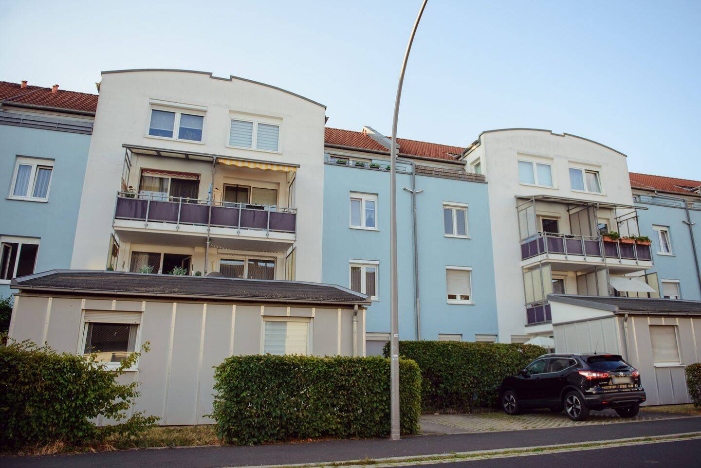Lichtdurchflutete 3-Zimmer Wohnung mit kleinen Garten, 92224 Amberg