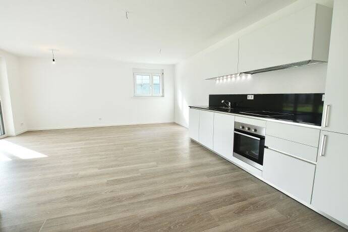 Moderne 2.5-ZWG mit Balkon & Einbauküche im Riedpark Lauchringen, 79787 Lauchringen
