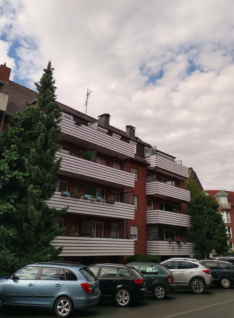 image-72728963