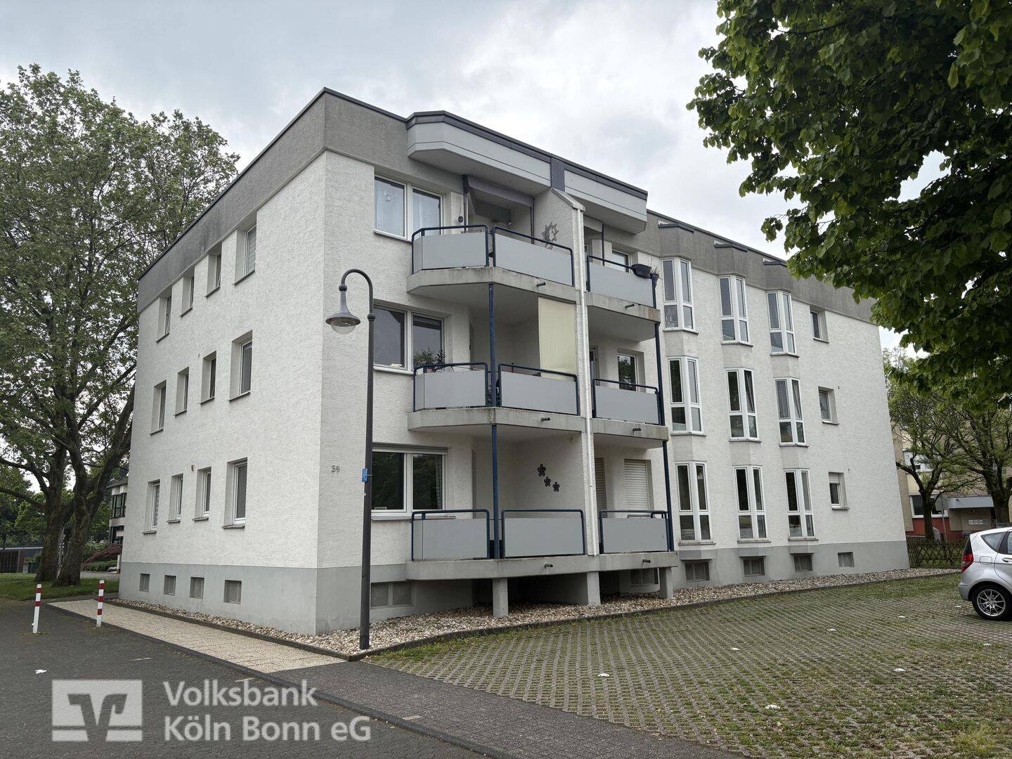 Bornheim-Roisdorf – Vermietete 3-Zimmer Wohnung mit PKW-Stellplatz, 53332 Bornheim