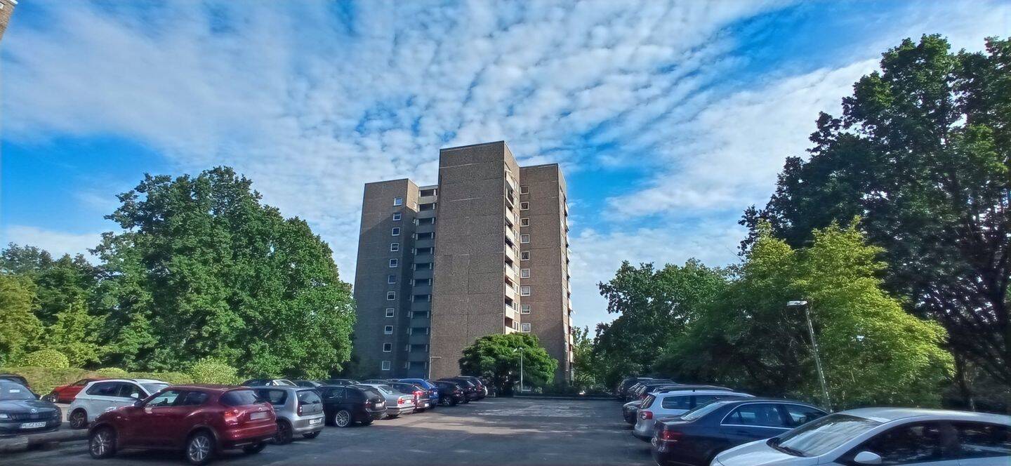 Gemütliche 3-ZKB-Wohnung mit Loggia (11. OG) in Kassel-Niederzwehren., 34134 Kassel (Niederzwehren Oberzwehren Süsterfeld/Helleböhn)