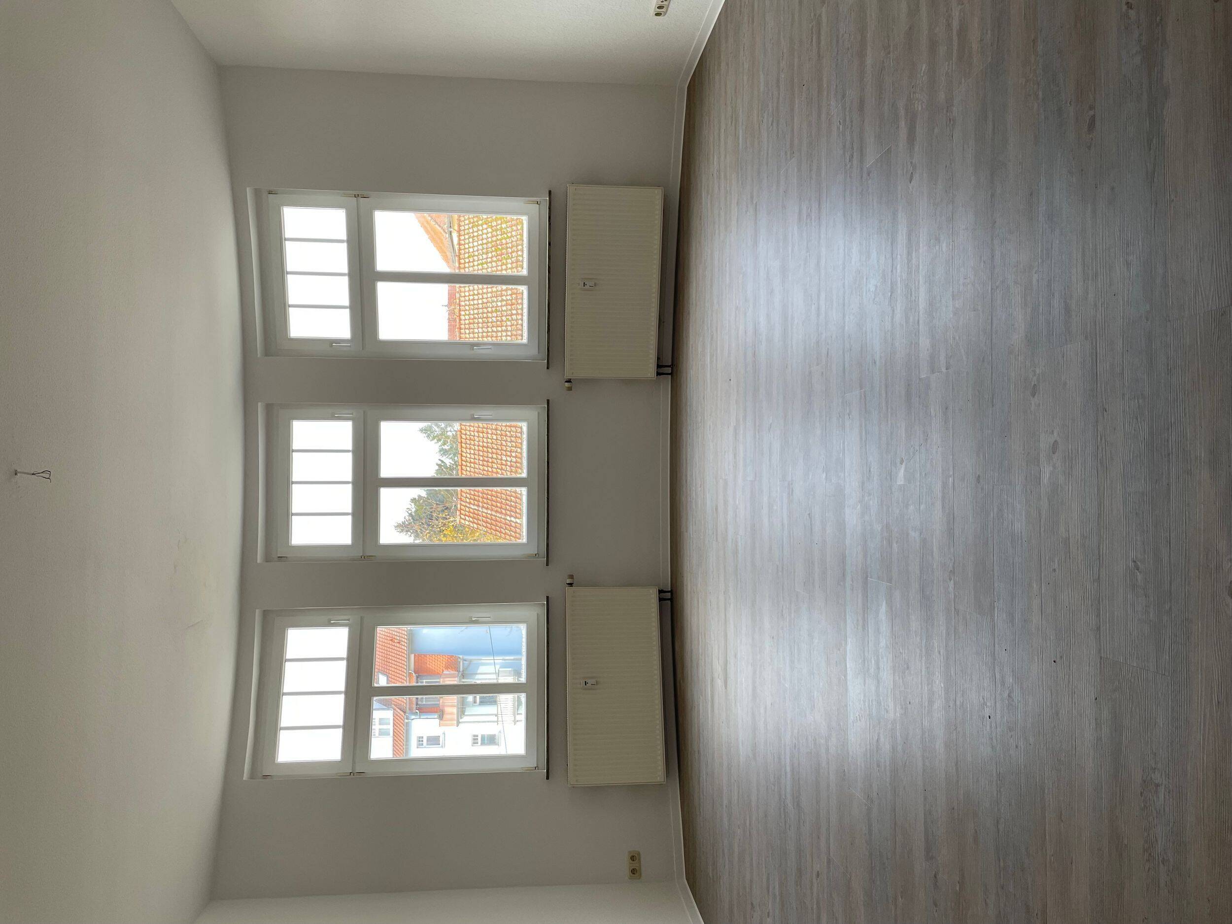 Stadtwand 3-Zimmer-Wohnung mit Balkonzugang in Rastenberg, 99636 Rastenberg