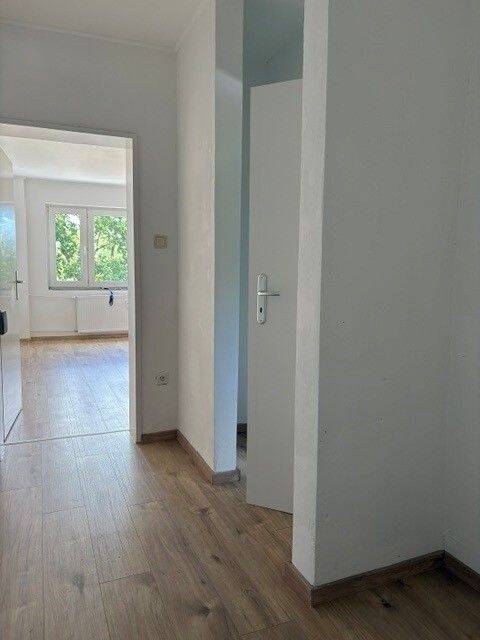 Helle 3-Zimmer-Wohnung mit Balkon in direkter Waldnähe, 59755 Arnsberg