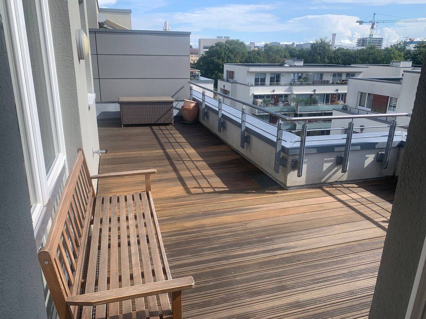 SENIORENWOHNUNG Betreutes Wohnen mit großer Dachterrasse, 24105 Kiel (Blücherplatz Brunswik Düsternbrook)