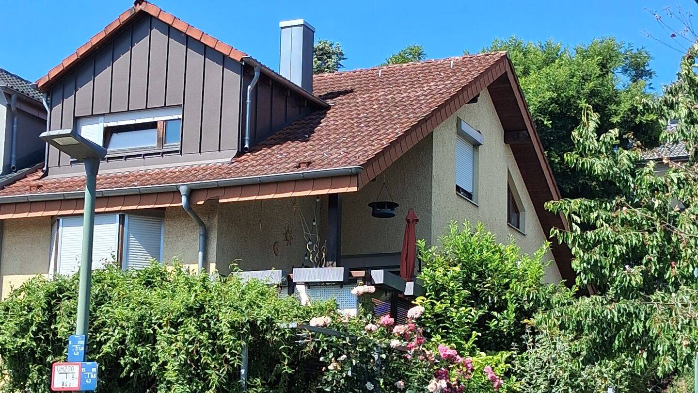 Doppelhaushälfte in ruhiger Lage mit Garten, 74348 Lauffen am Neckar