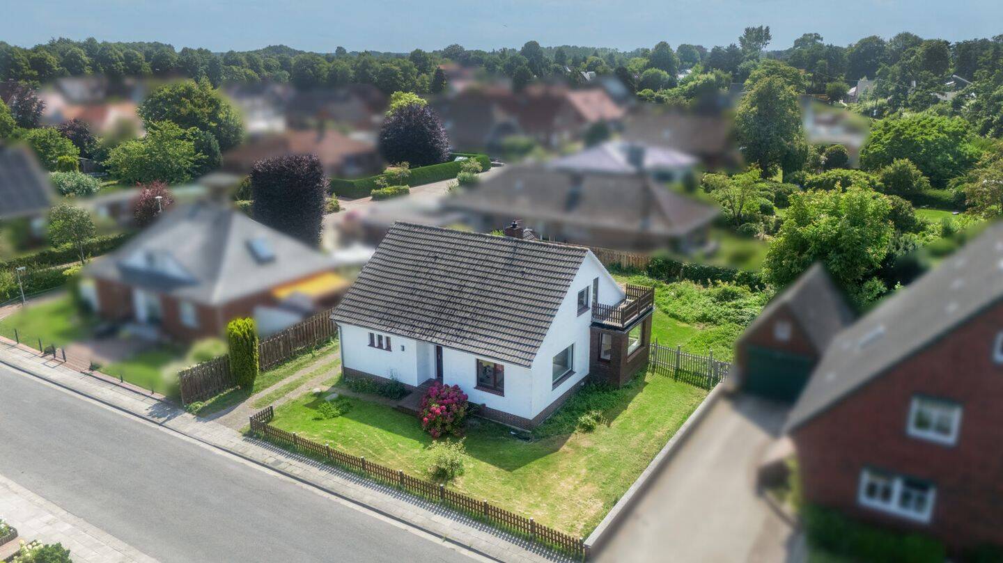 Zwischen Stadt und Strand! – Einfamilienhaus in zentrumsnaher Lage von Norden, 26506 Norden