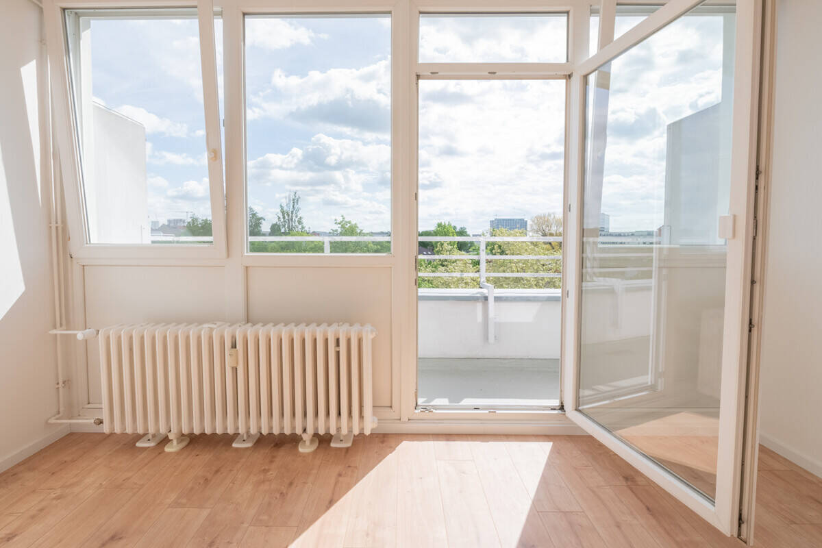 Lichtdurchflutetes City-Apartment nahe Ku’damm I Balkon I Aufzug I bezugsfrei I provisionsfrei, 10709 Berlin (Charlottenburg-Wilmersdorf Charlottenburg Halensee Wilmersdorf)