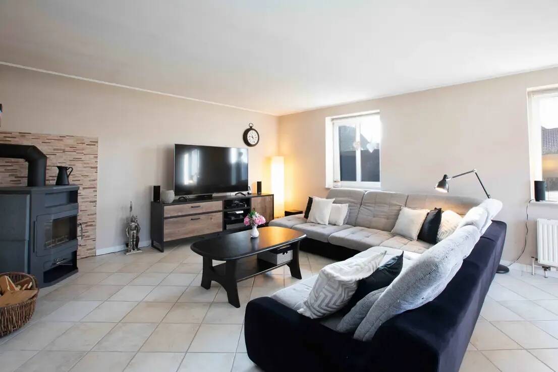 Winkelbungalow mit viel Potenzial, 24939 Flensburg (Altstadt Neustadt Nordstadt Westliche Höhe)