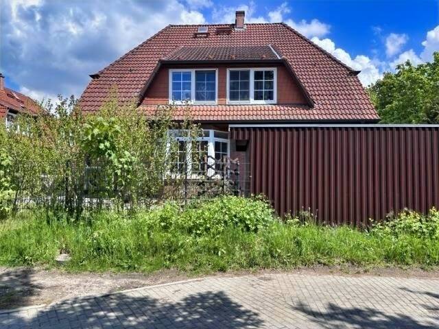 Mit Wärmepumpe – Gepflegte Doppelhaushälfte mit 4+ Zimmern, Vollkeller und Carport, 16321 Bernau bei Berlin