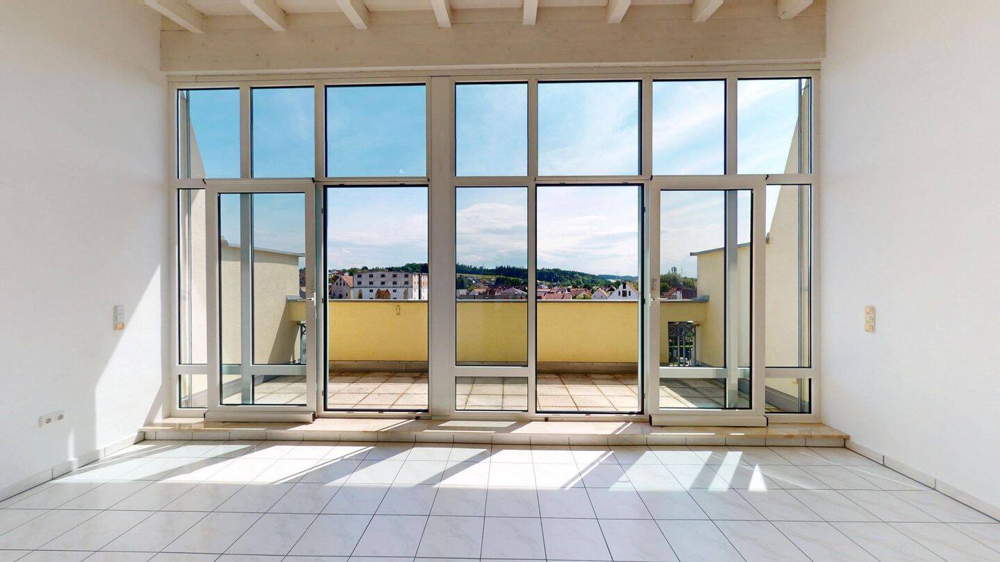 DG-Terrassen-Wohnung  | ca. 68 qm | Gute Busverbindungen | Für Singles / Paar | renoviert |ab sofort, 84072 Au i.d. Hallertau (Au)