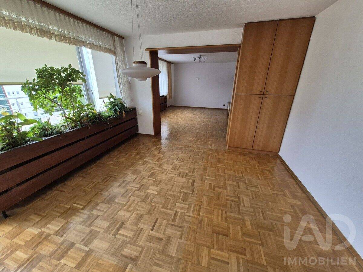 Schöne 3 ZKB-Wohnung mit Balkon in Saarbrücken