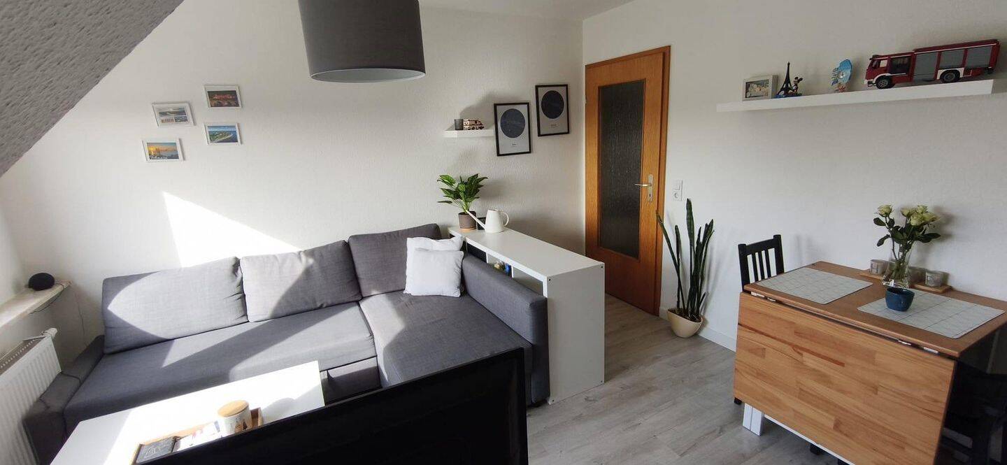 Hell & gemütlich, modernisiertes 2-Zimmer-Apartment, 59199 Bönen