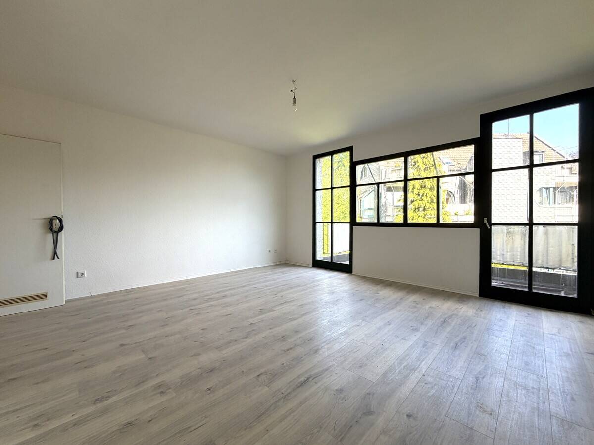 ++Einzigartiger Industry-Style: 2-Zimmer-Wohnung in historischer Weberei ++, 42897 Remscheid (Lennep)