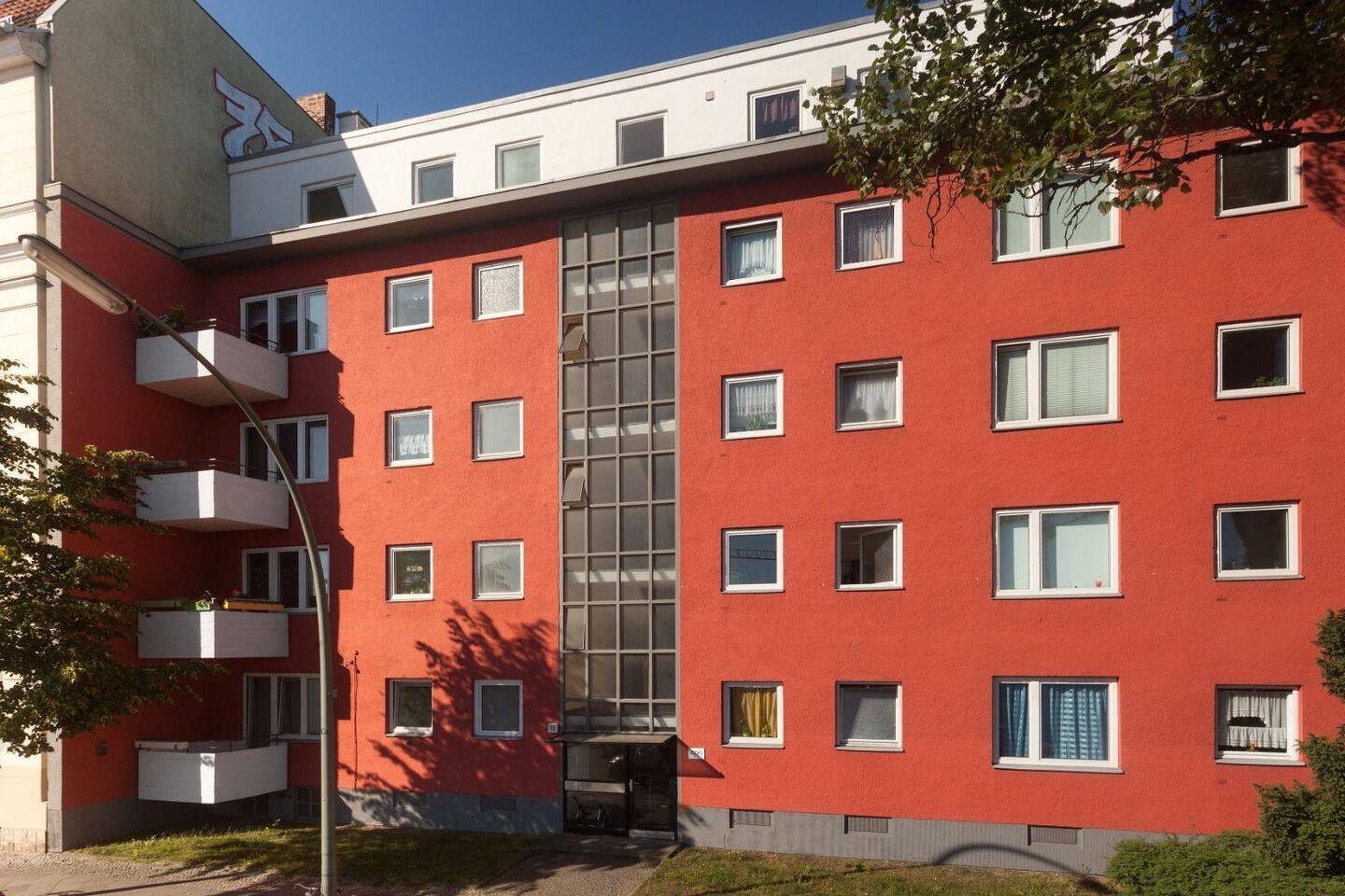 Heimwerker aufgepasst: Helle 1-Zimmer-Wohnung mit Balkon – ab sofort!, 14193 Berlin (Steglitz-Zehlendorf Dahlem Grunewald Nikolassee Schmargendorf)