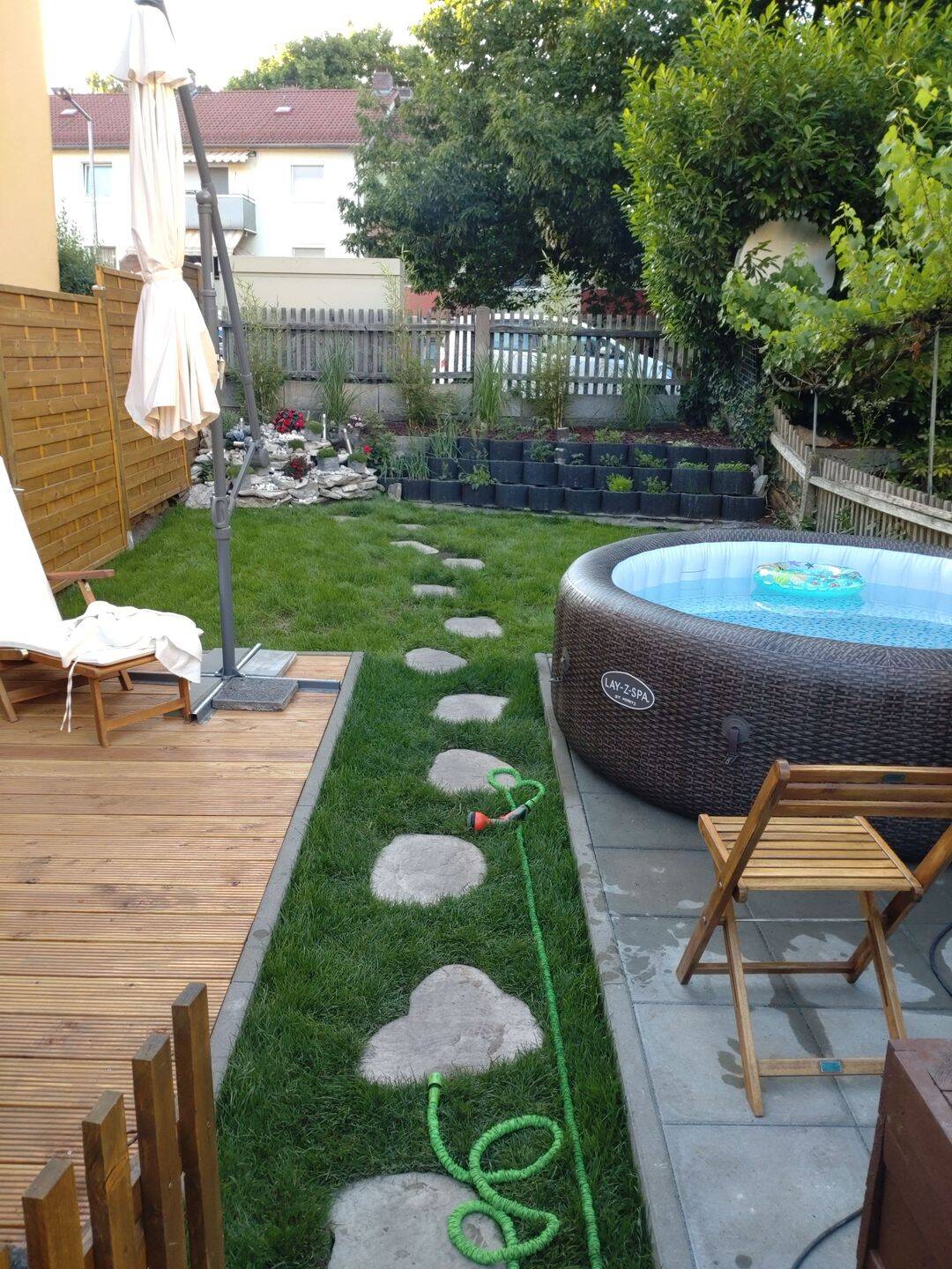 Kernsanierte 3-Zimmer-Wohnung mit ca. 80 m² eigenem Garten – provisionsfrei, 90441 Nürnberg (Gibitzenhof Sandreuth Schweinau Werderau)