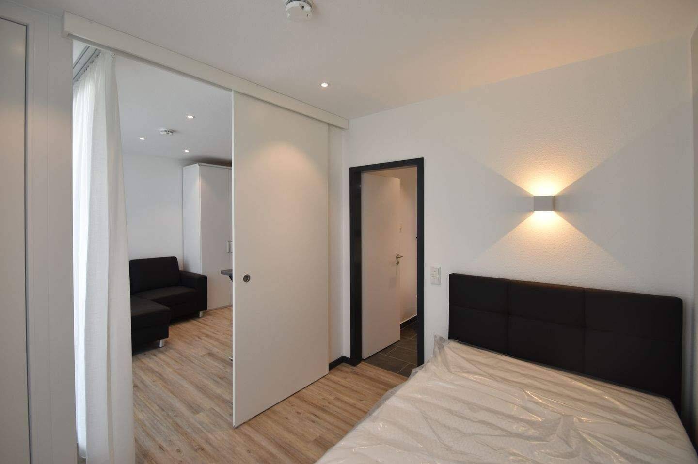 1 Personen Apartment – komplett möbliert, Balkon, zentrale Lage – ab sofort, 63065 Offenbach am Main (Offenbach am Main)