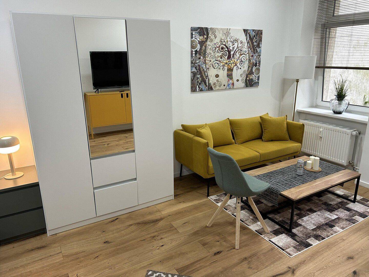 exklusive hochwertig möblierte 1-Zimmer-Attelier mit EBK in Berlin, 10247 Berlin (Friedrichshain-Kreuzberg Friedrichshain Prenzlauer Berg)