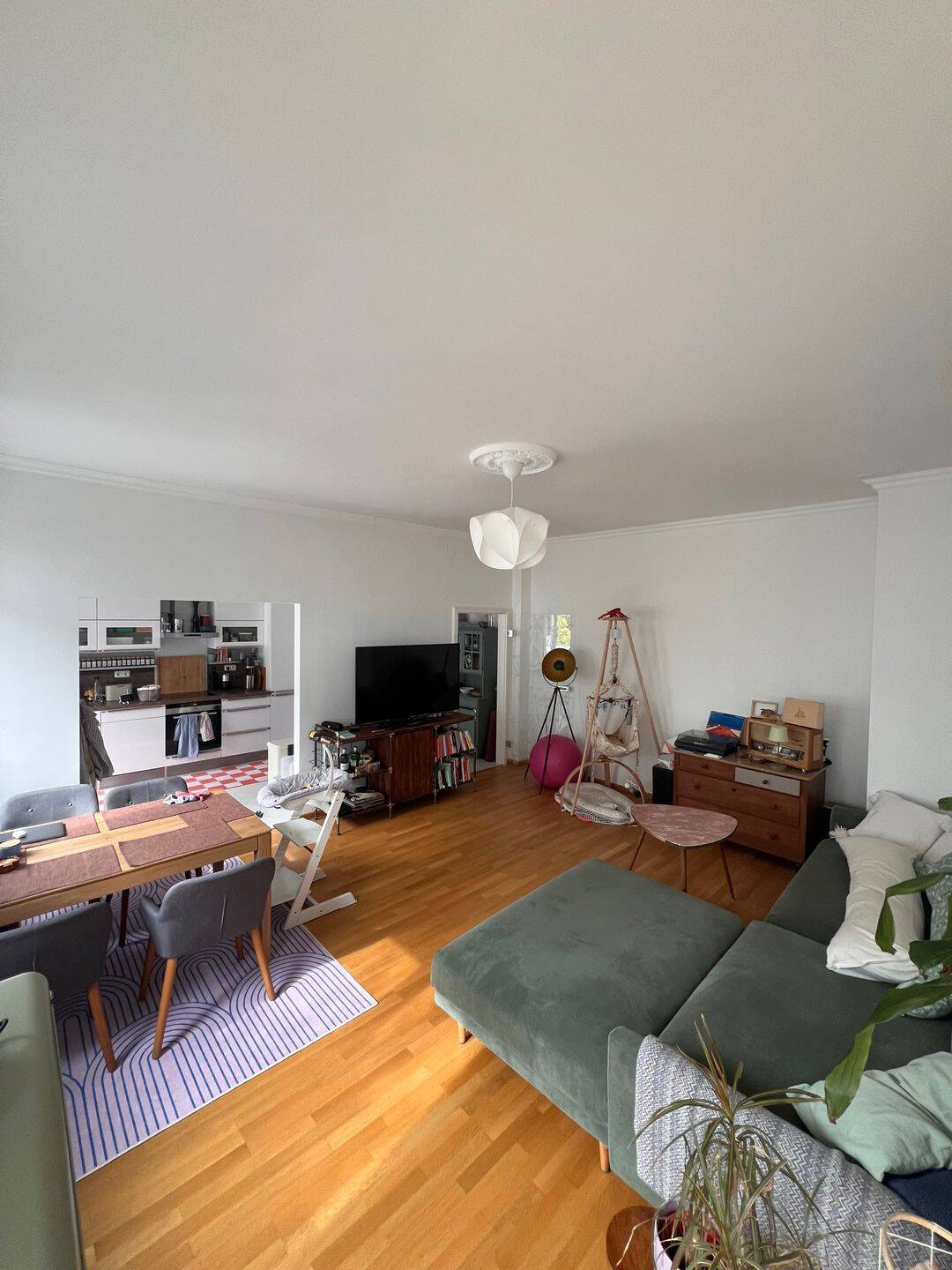Schön gelegene helle Wohnung in Thalkirchen, 81379 München (Sendling Sendling-Westpark Thalk. Obersendl.-Forsten-Fürstenr.-Solln)
