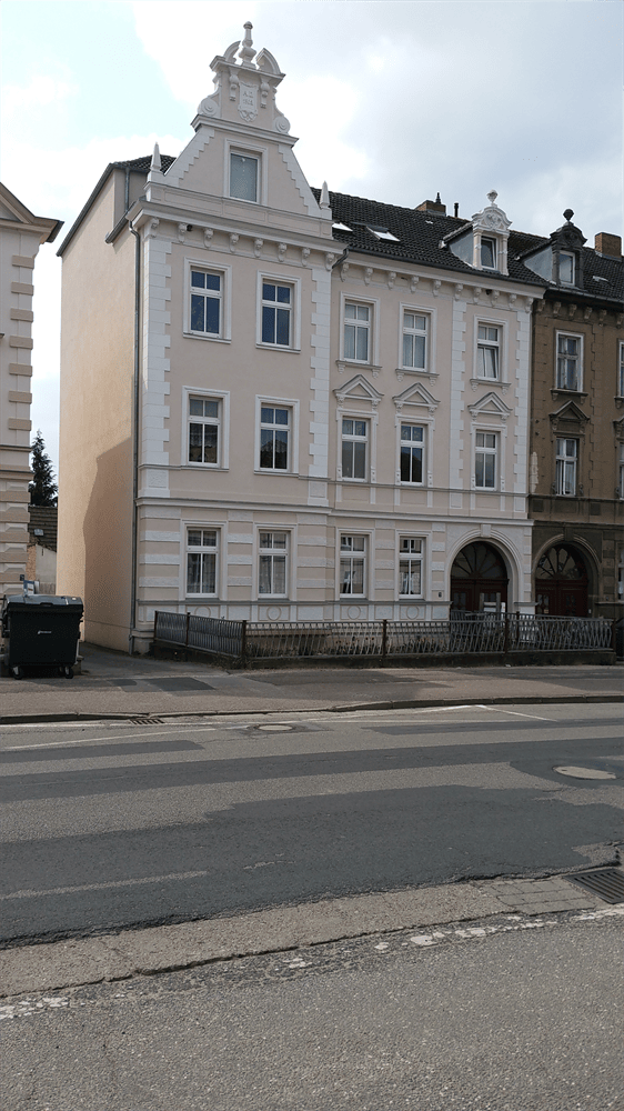 image-72744131