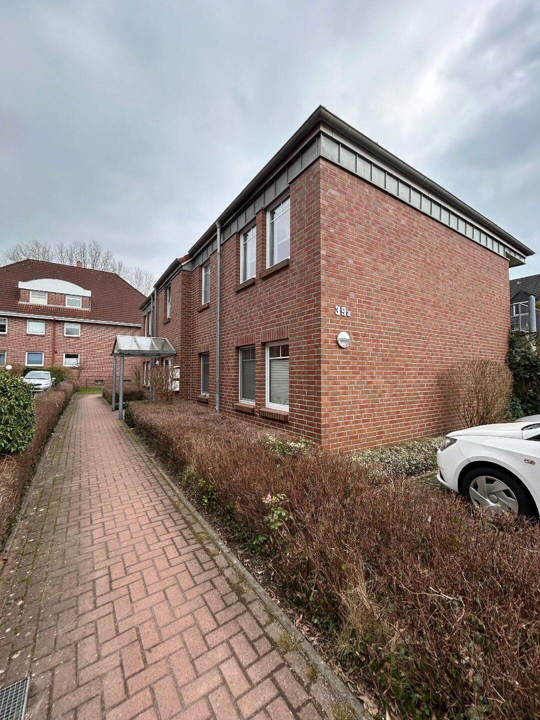 2-Zimmer-Seniorenwohnung (ab 60 Jahren!!) NUR mit Wohnberechtigungsschein!, 26133 Oldenburg (Oldb) (Kreyenbrück)