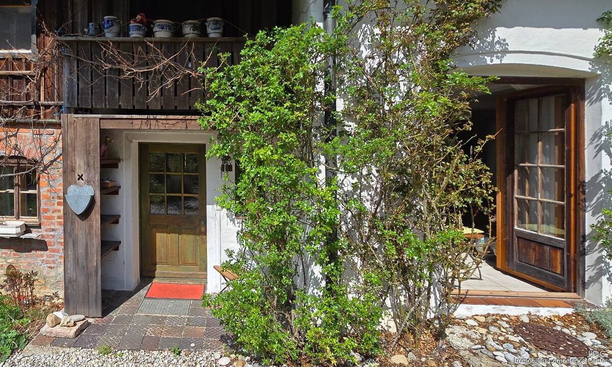 *** Landhaus – naturnahes Wohnen in ruhiger, dörflicher Umgebung – Geretsham 9, Triftern *** *** STARTPREIS: 525.000,- EUR – ZIELPREIS 730.000,, 84371 Triftern