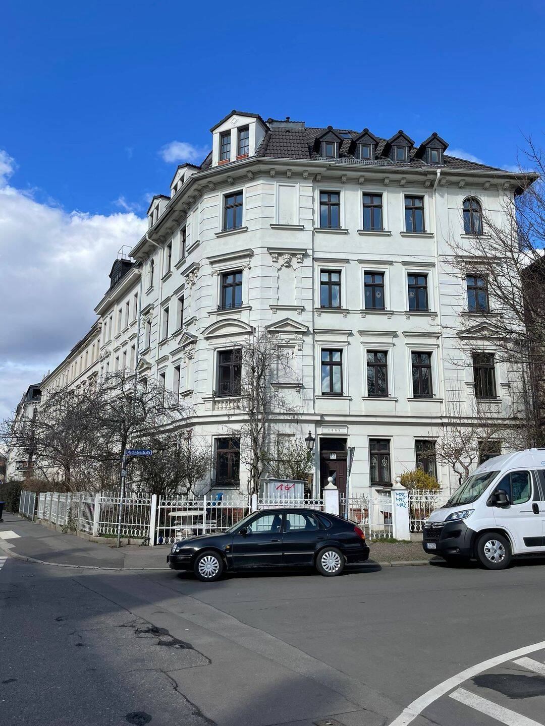 Zentral gelegen & gut geschnitten: 3 Zimmer mit Einbauküche in Leipzig, 4277 Leipzig (Connewitz Marienbrunn)
