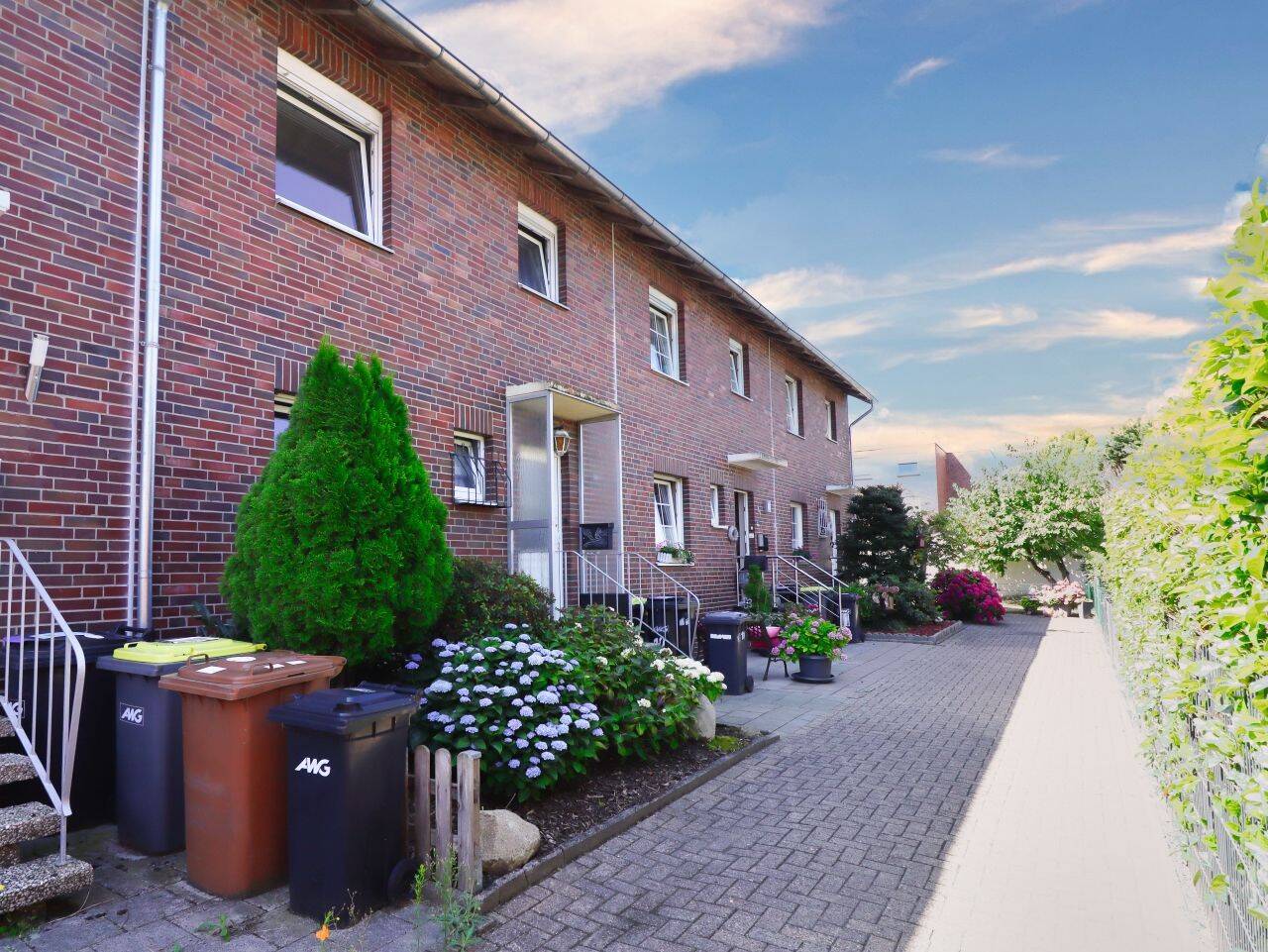Reihenmittelhaus mit Garage und Potenzial in innenstadtnaher Wohnlage von Diepholz, 49356 Diepholz